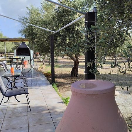 Olea Cottage Galatás 외부 사진