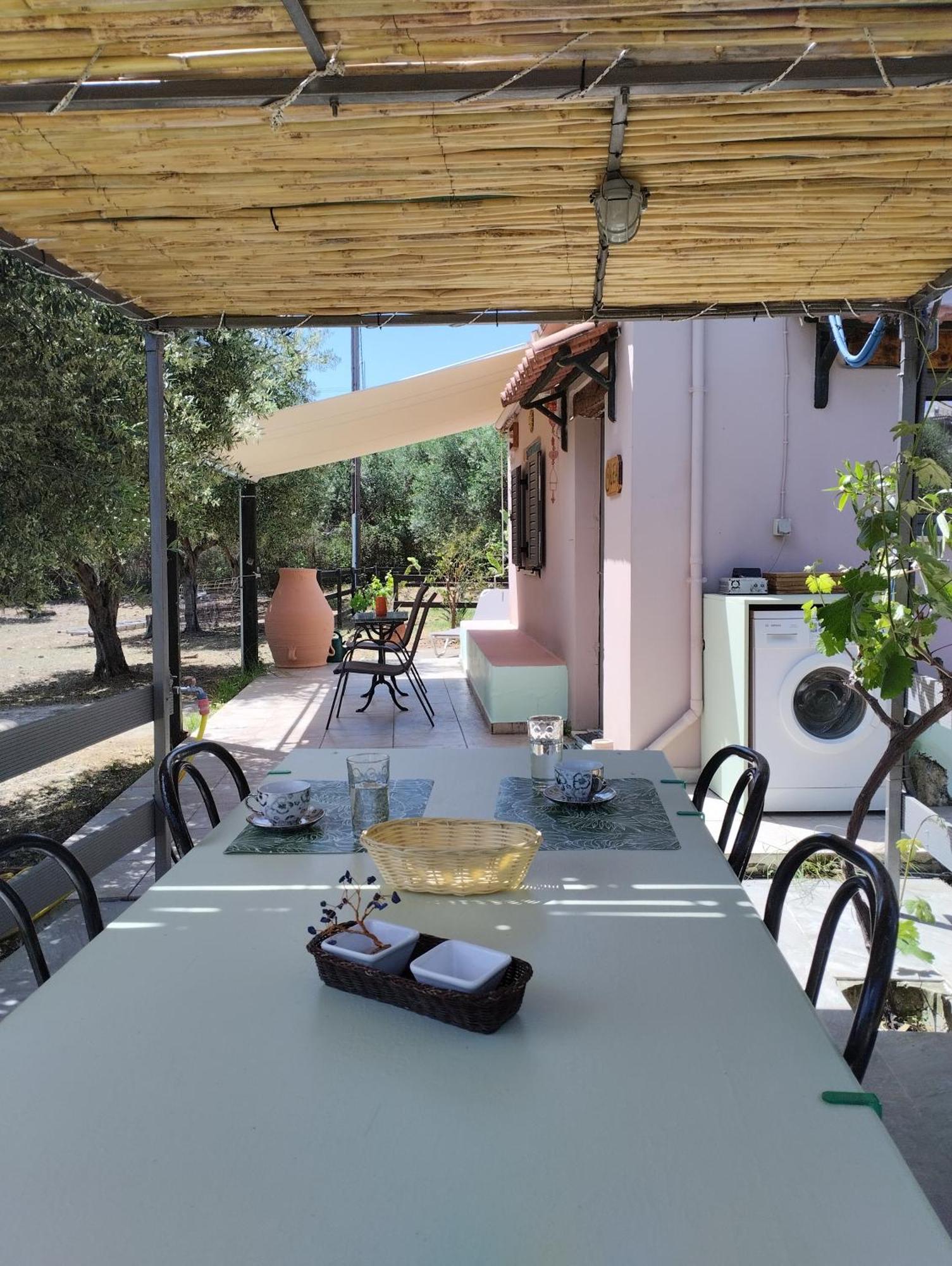 Olea Cottage Galatás 외부 사진