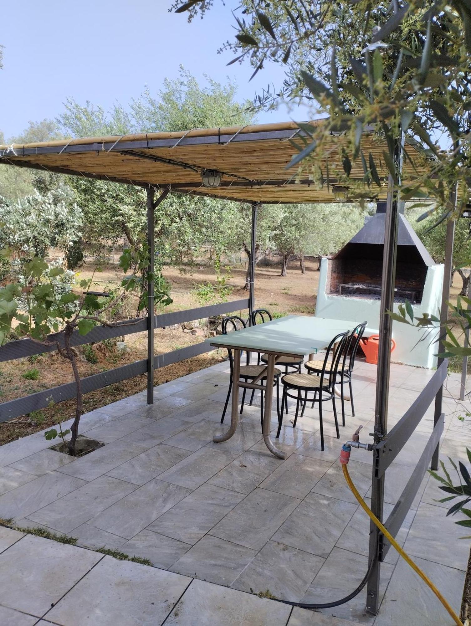 Olea Cottage Galatás 외부 사진