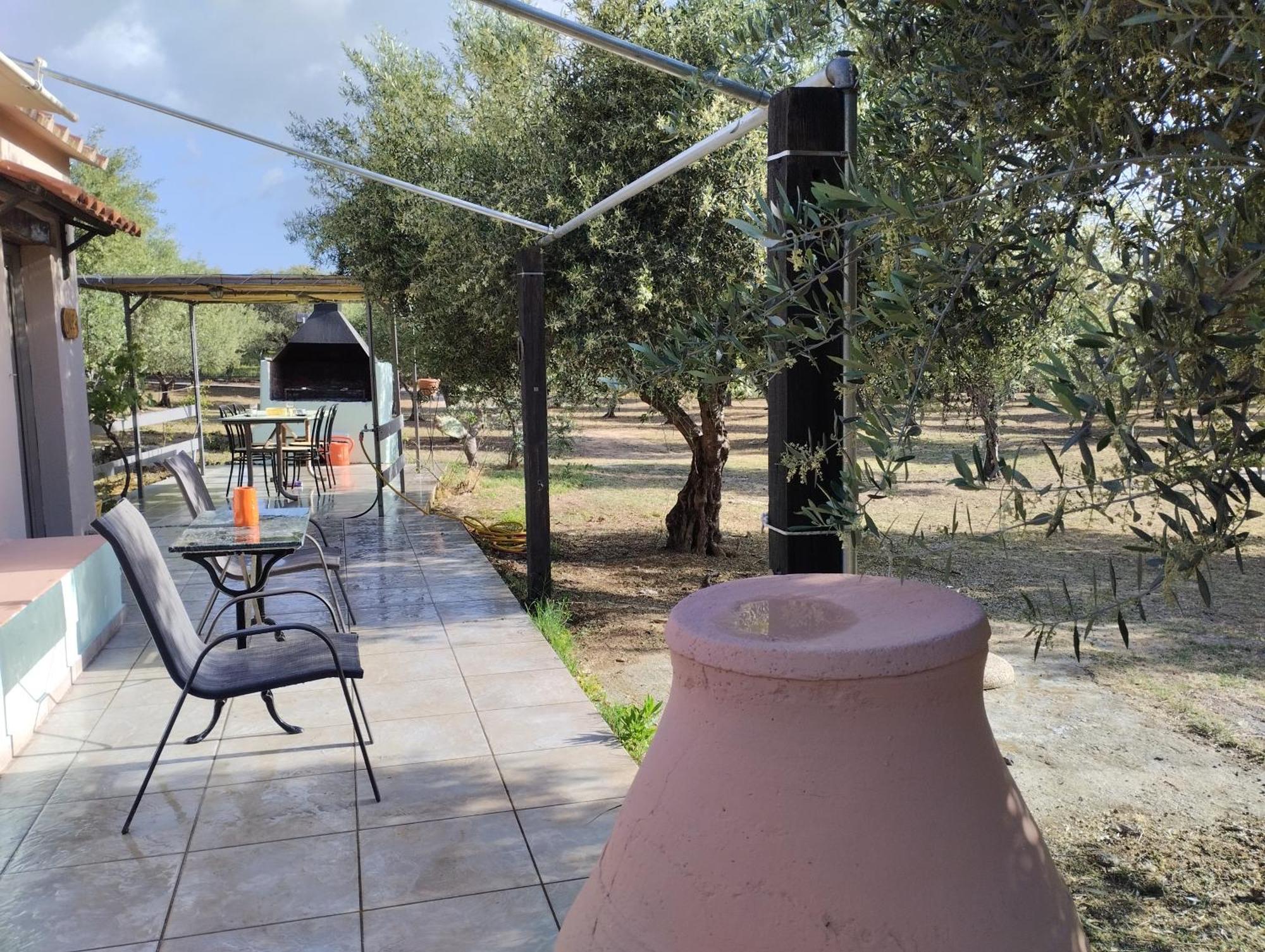 Olea Cottage Galatás 외부 사진